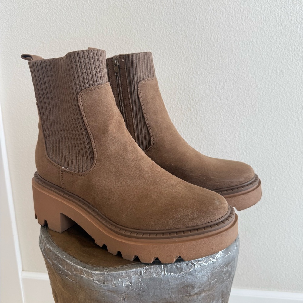 Women’s Brown Boots